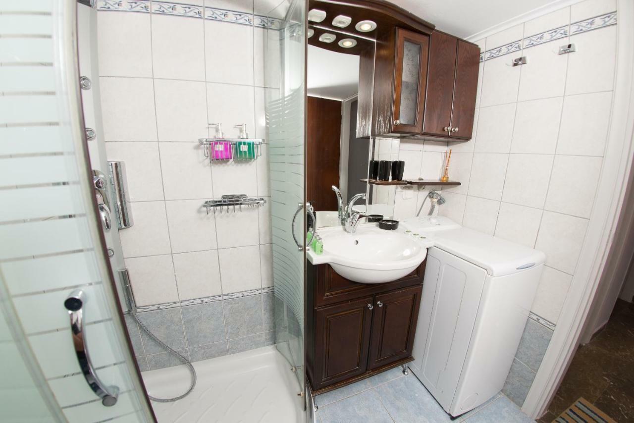 Thea Apartment Kavála ภายนอก รูปภาพ